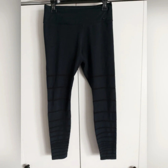 Nike Women's Mesh stripe Full length Compression leggings black size Large - Picture 2 of 6